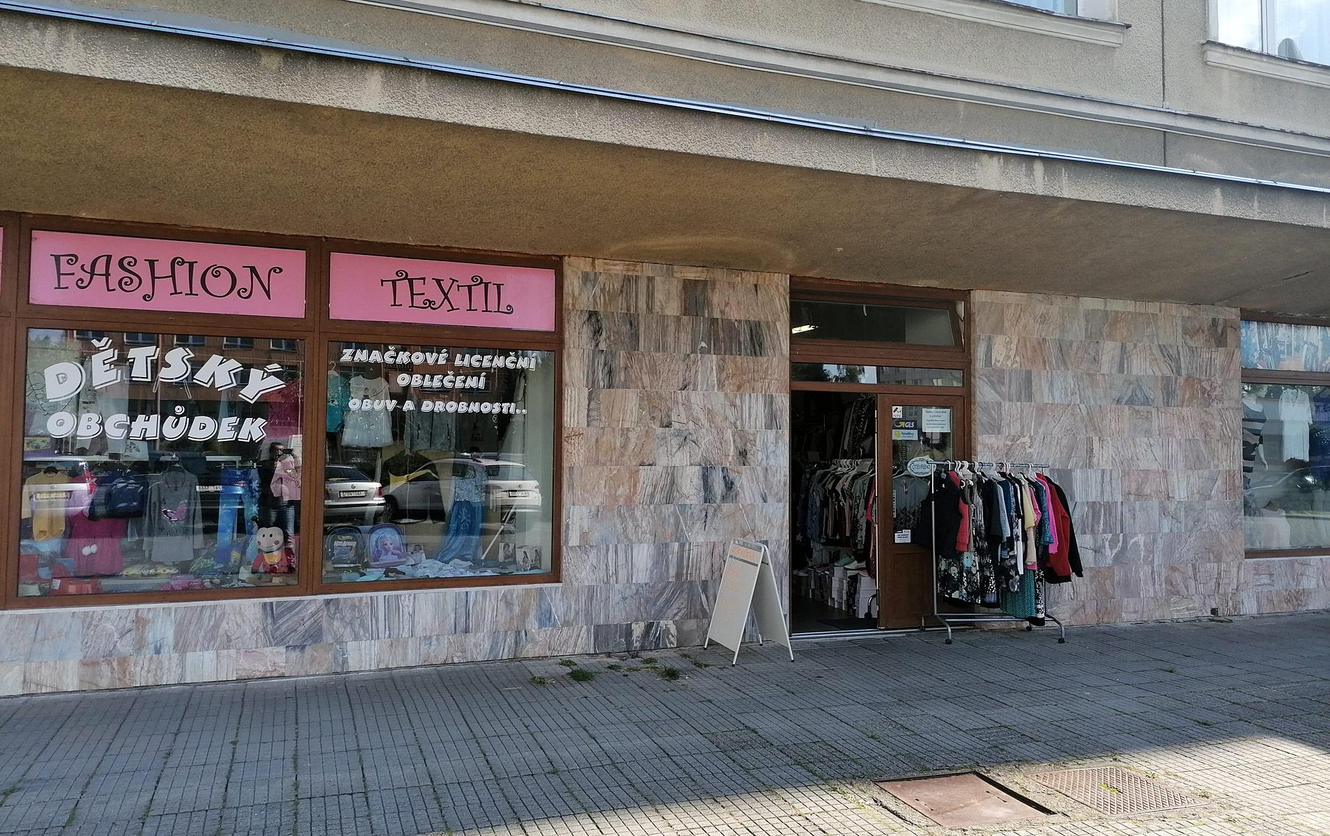 Dětský bazárek a obchůdek