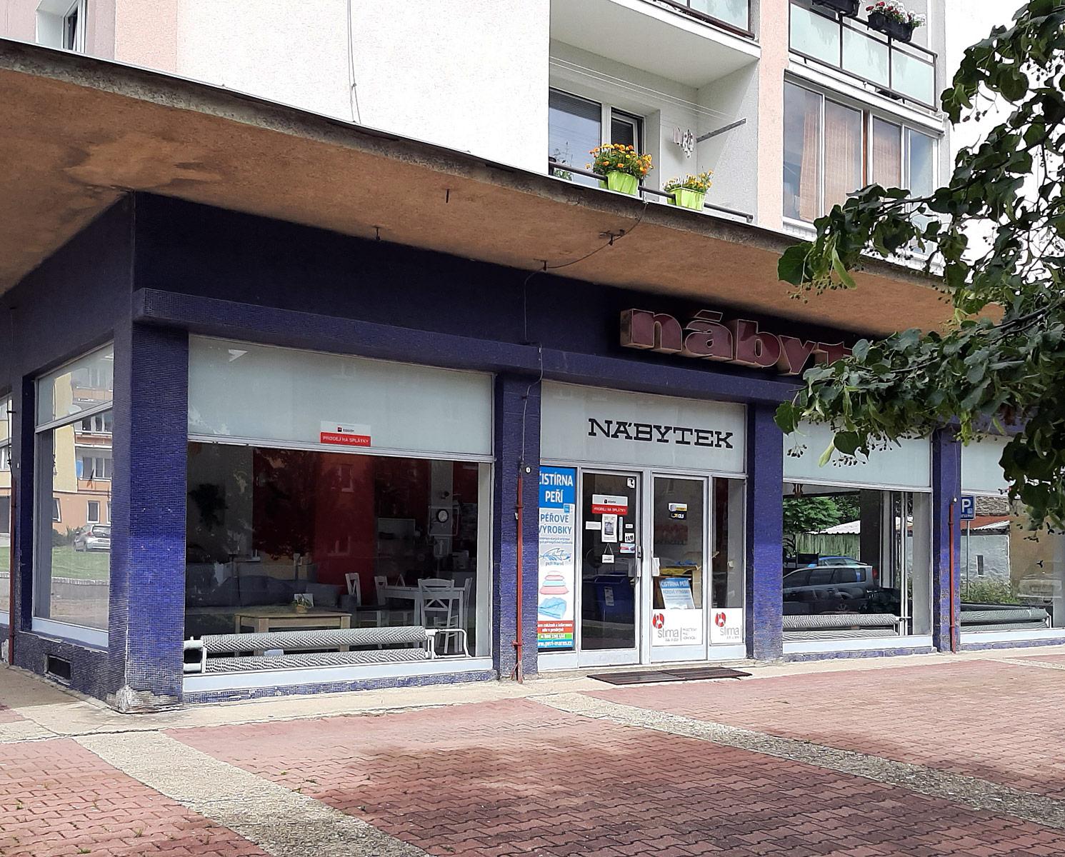 Nábytek ve věžáku