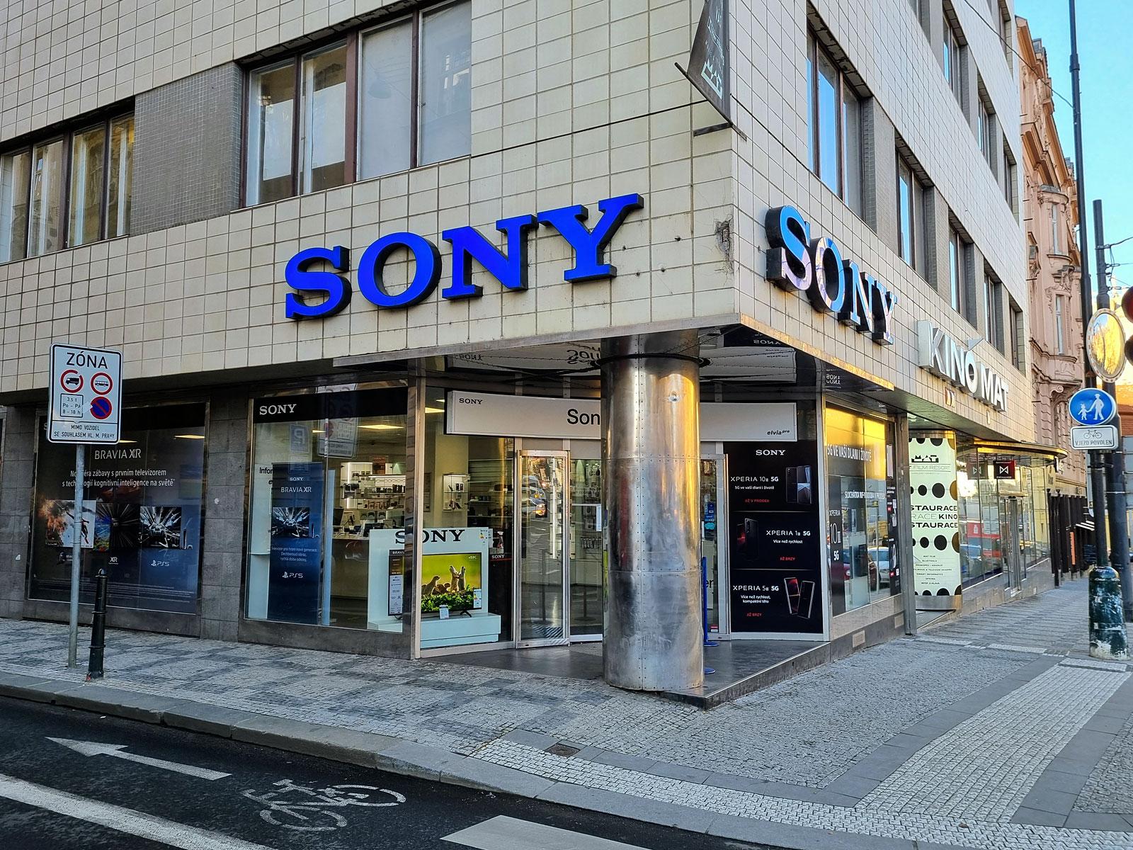 Sony Center Elvia-Pro