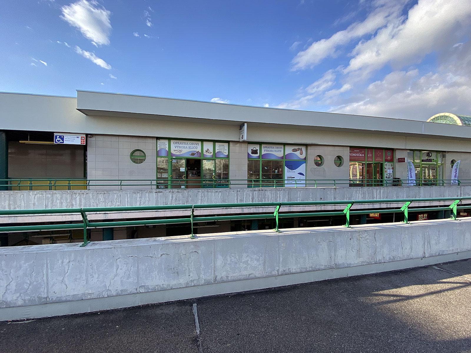 Oprava obuvi a výroba klíčů