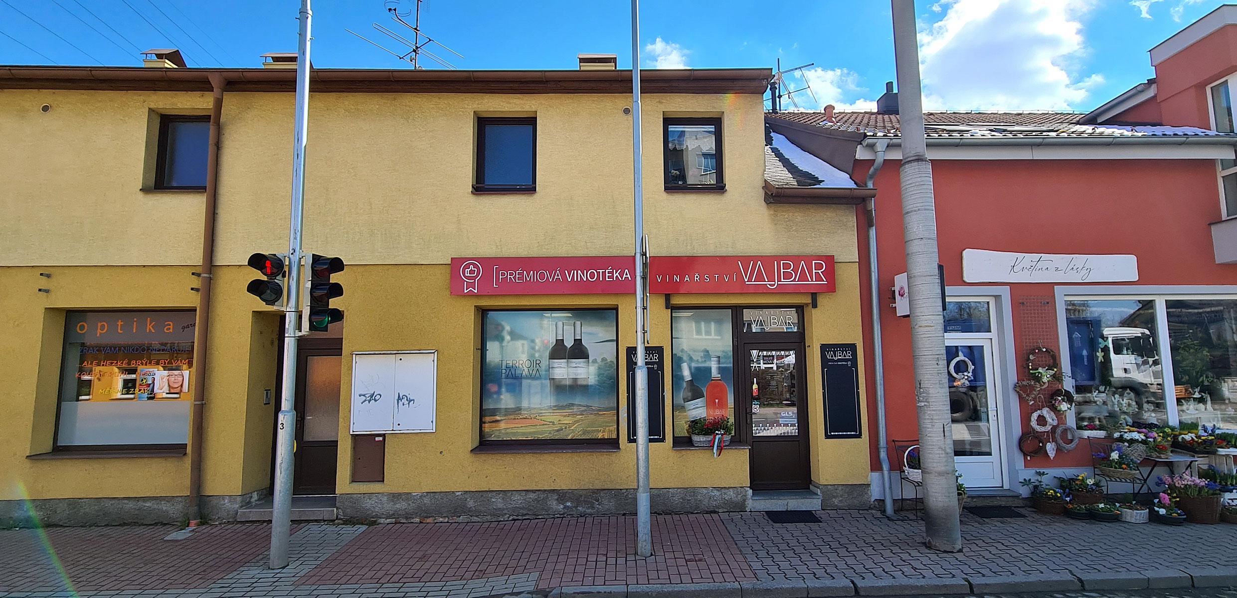 Prémiová vinotéka Vinařství Vajbar