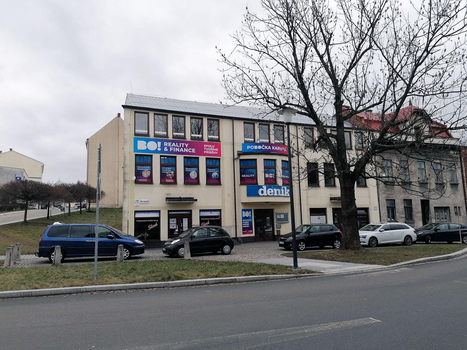 Solární studio Shark